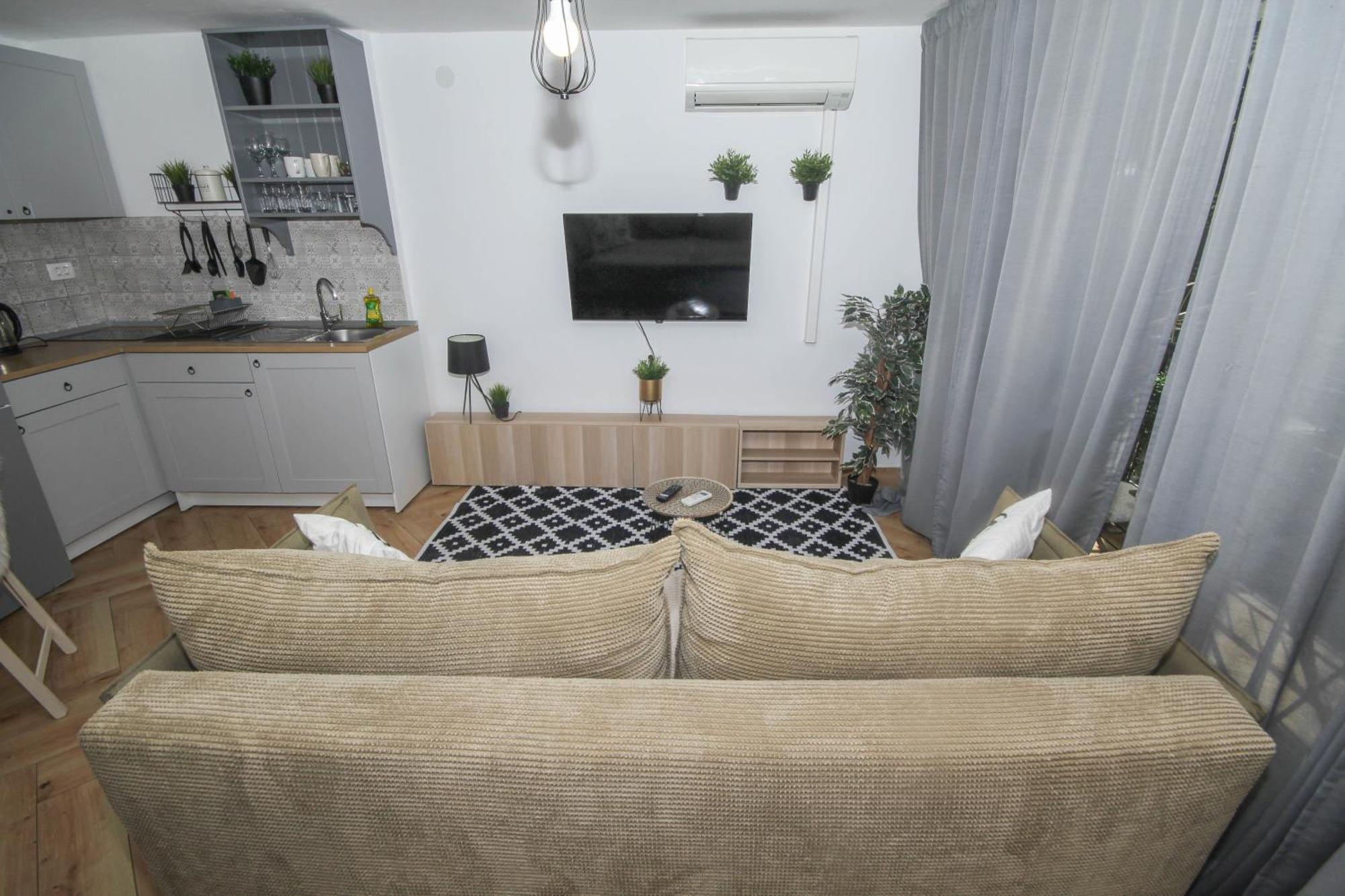 Lola'S Apartment Split Buitenkant foto