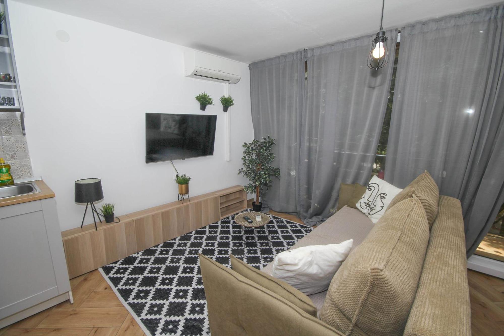 Lola'S Apartment Split Buitenkant foto
